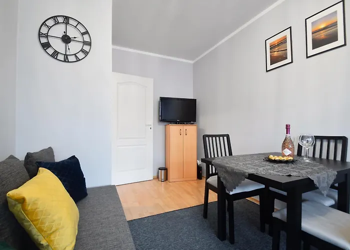 120m Od Morza Lägenhet